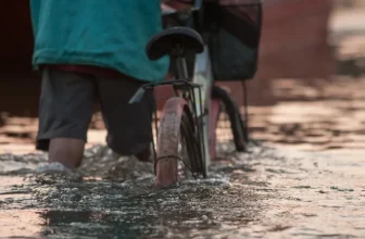 Pakistan Braces for More Monsoon Rains as Met Office Warns of Heavy Showers Across the Country