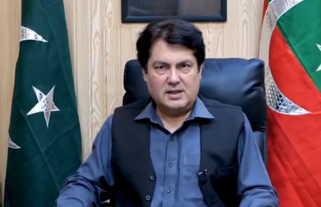 Barrister Saif demands justice for November 26 firing, blames government for violence