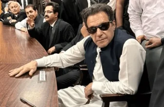 PTI negotiation committee to brief Imran Khan on key talks with government