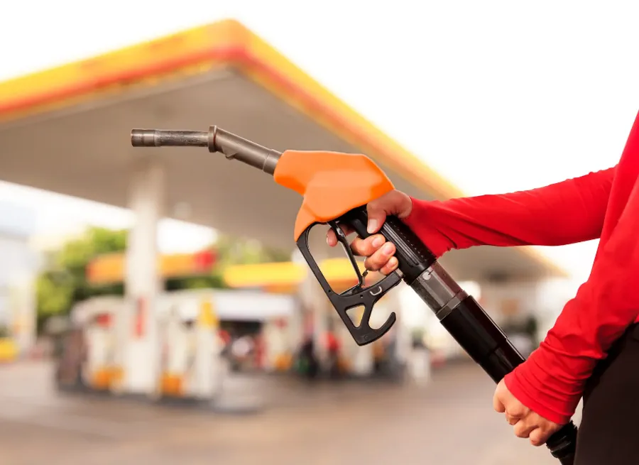 Oil Prices Fall as Trump Pledges New Economic Offensive Against Iran