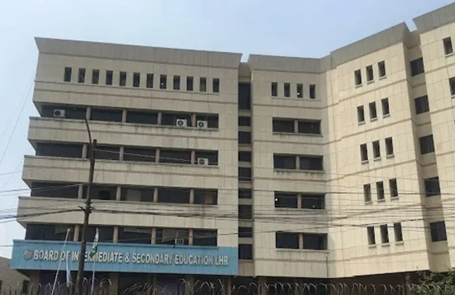 Lahore Board Likely To Introduce Fully Online Admission Process For Matric And Intermediate Exams