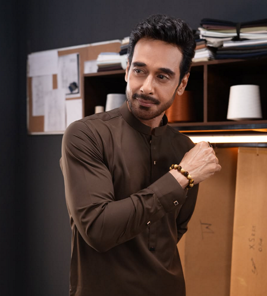 Faysal Quraishi urges viewers to criticise acting, avoid personal attacks