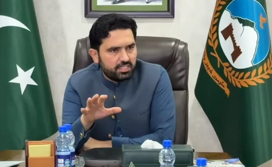 KP CM Calls for Policy Shift, Says Peace Could Be Restored Within 100 Days