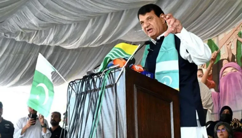 Federal Minister Warns Governor’s Rule Could Be Imposed in KP