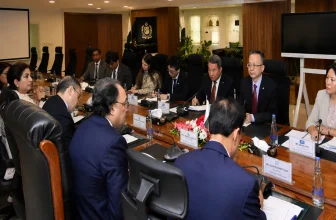 ADB Acknowledges Pakistan’s Economic Progress, Credit Rating Upgrades