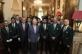 Pakistan Cricket Team Meets King Charles at Clarence House