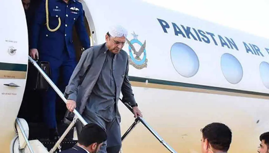 President Zardari Arrives in London for Two-Week Visit, Medical Check-Ups Expected
