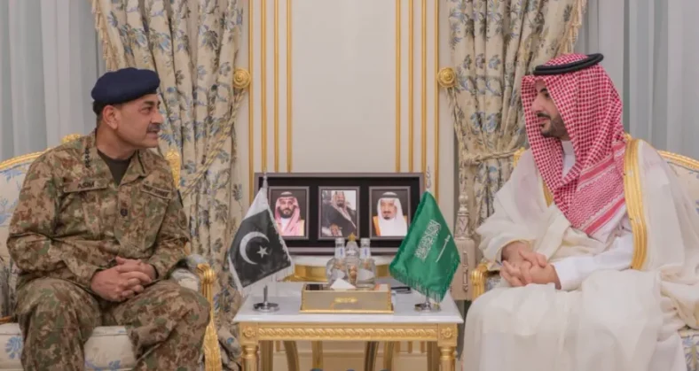 Asim Munir, Saudi Defence Minister Discuss Joint Response to Attacks Under Makkah Pact