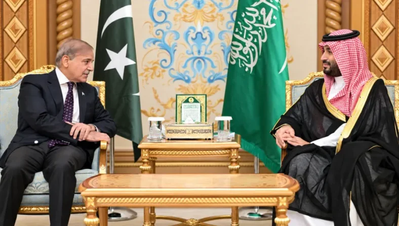 PM Shehbaz Condemns Houthi Attacks on Saudi Arabia, Reaffirms Pakistan’s Support