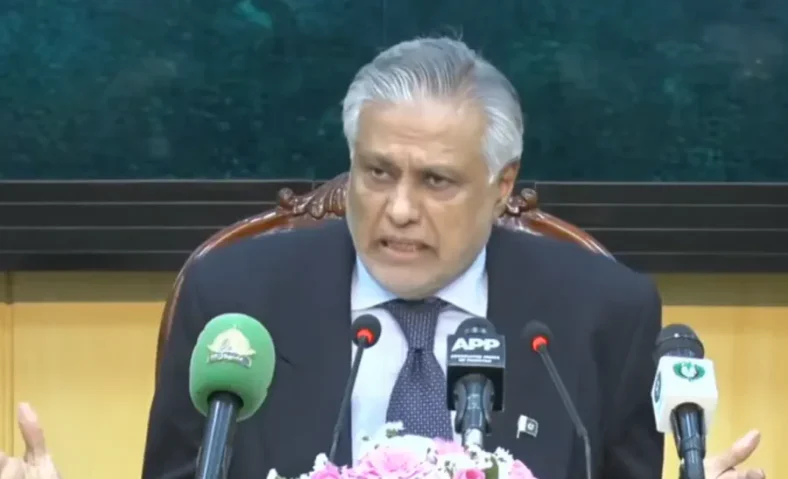 Dar says PM effectively presented Pakistan’s stance on Palestine and Kashmir at UNGA